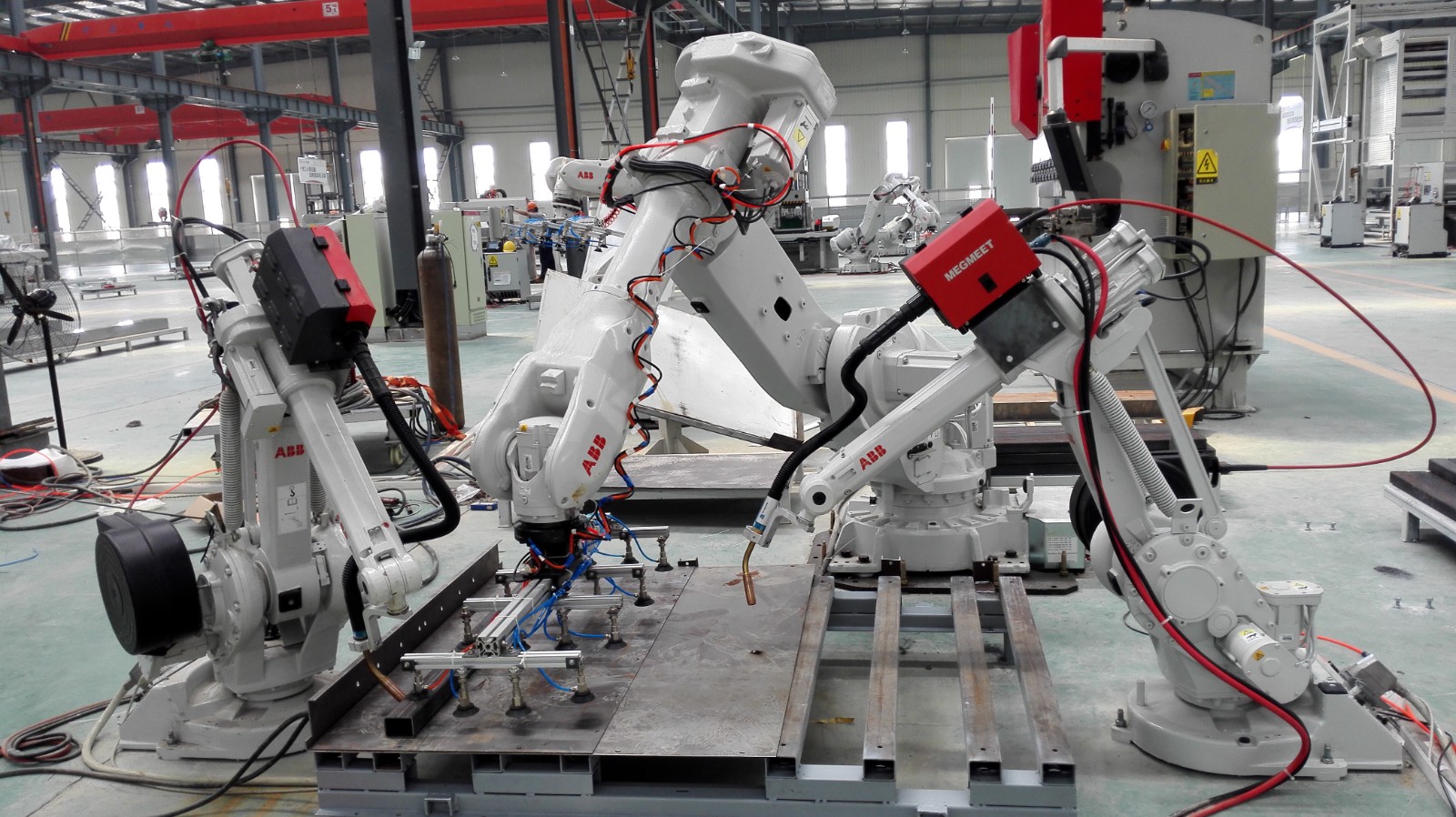 ABB robots work with Megmeet welding machines.JPG